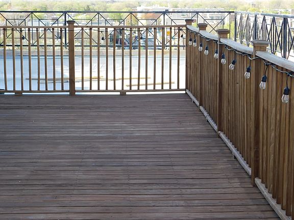 4th image of 5300 N Lincoln Ave APT 5A