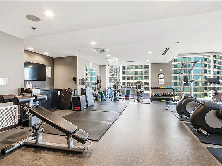 855 Peachtree St NE #1813 — Photo 46