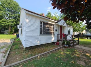 557 N Scurlock Ave #A, Piggott, AR 72454