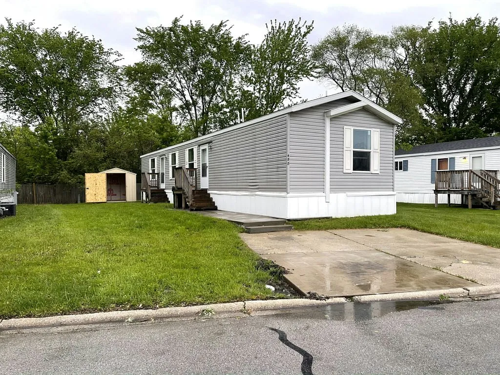 Building Photo - 488 Linda Ln
