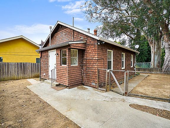 4th image of 728 1st Ave