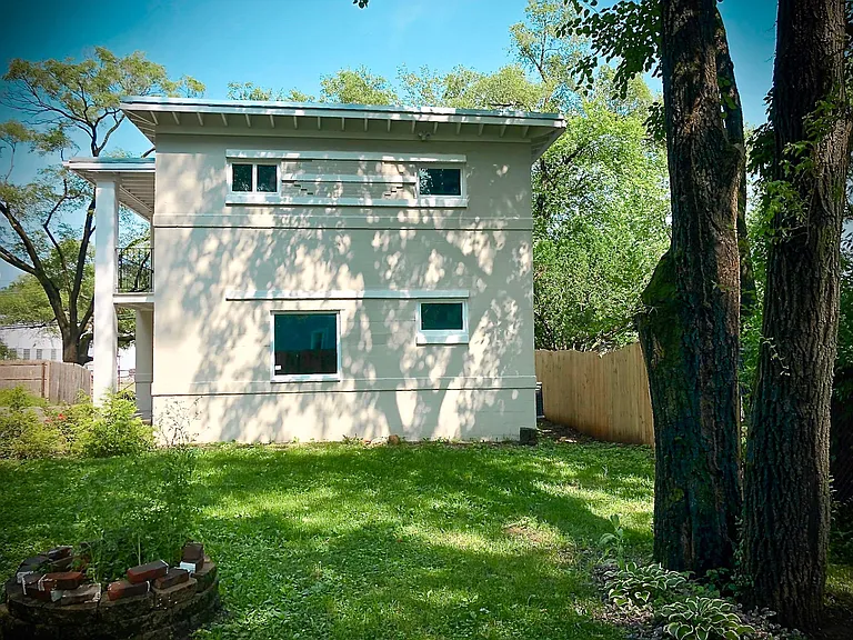 (Exterior|Stafford Street|Triplex): Side View