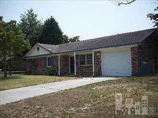 2nd image of 325 Santa Ana Dr