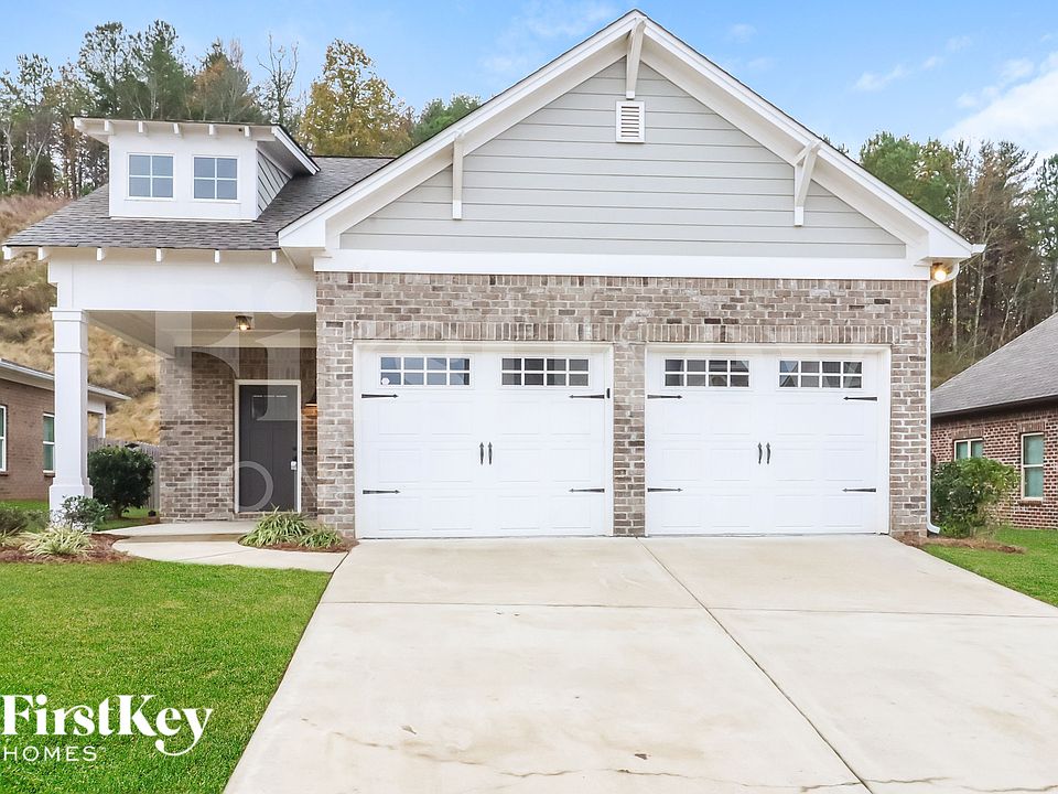 1st image of 1376 Woodridge Pl