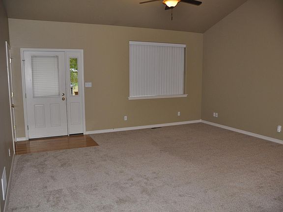 4th image of 89 W Dooley Ln