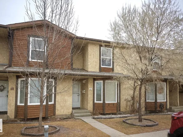 10205 158th Ave NW #2, Edmonton, AB T5X 5E5