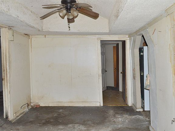5th image of 3210 Bellwood Rd