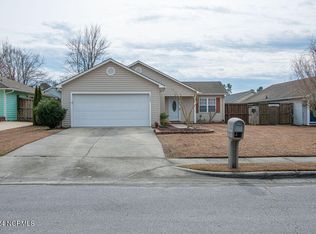 2005 Colony Plz, Jacksonville, NC 28546