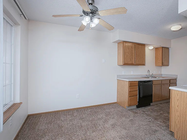 Lots of Kitchen Countertop Space