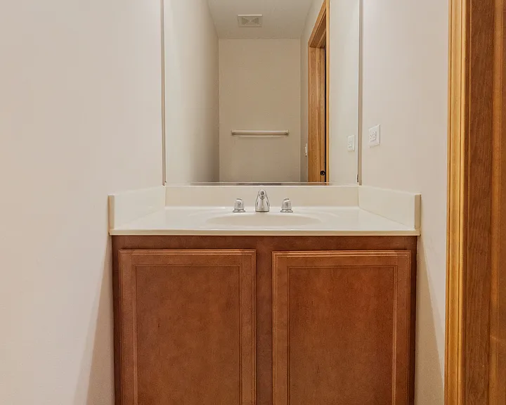 5568 Cambridge Way — Photo 22
