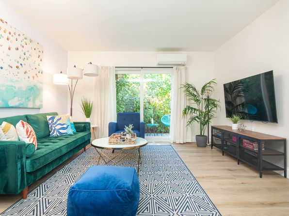 735 NE 15th St APT 3