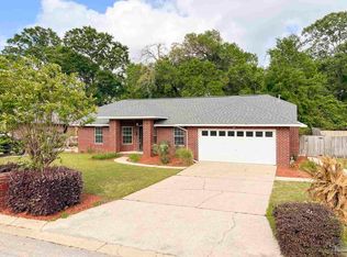 2634 Southern Oaks Dr, Cantonment, FL 32533