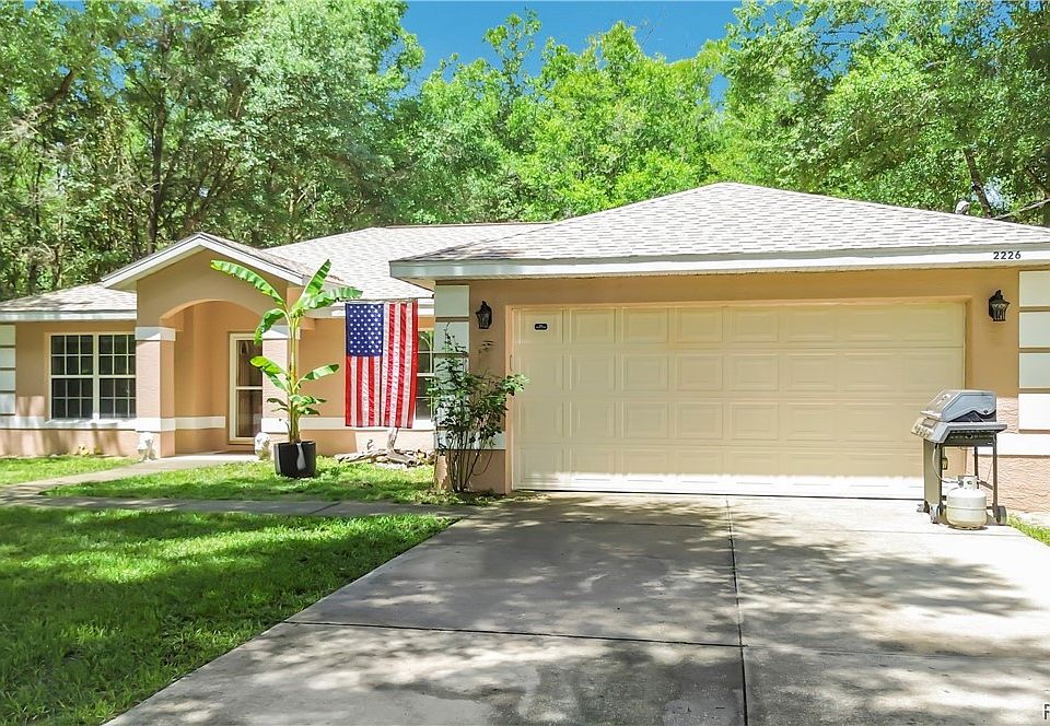 1st image of 2226 SW Algiers Ct