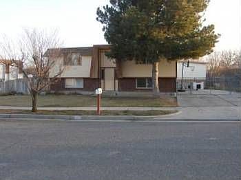1st image of 3281 Blueridge Dr