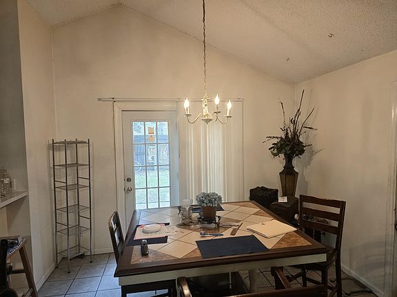5th image of 3291 Rachael Cir
