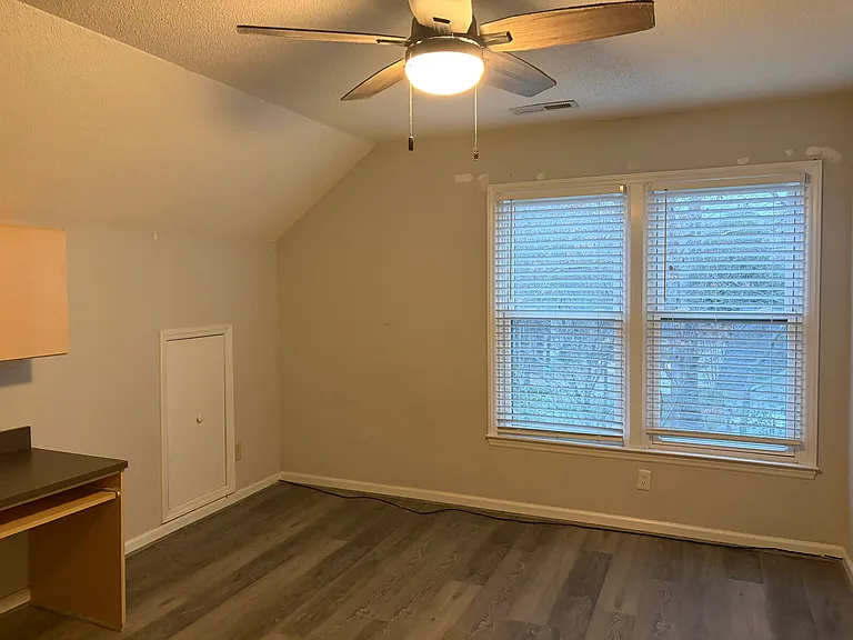 3209 Daingerfield Dr — Photo 20