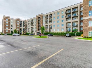 610 Farmstead Dr #406, Milton, ON L9T 8X5