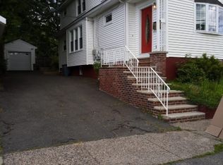 281 N 13th Pl, Prospect Park, NJ 07508