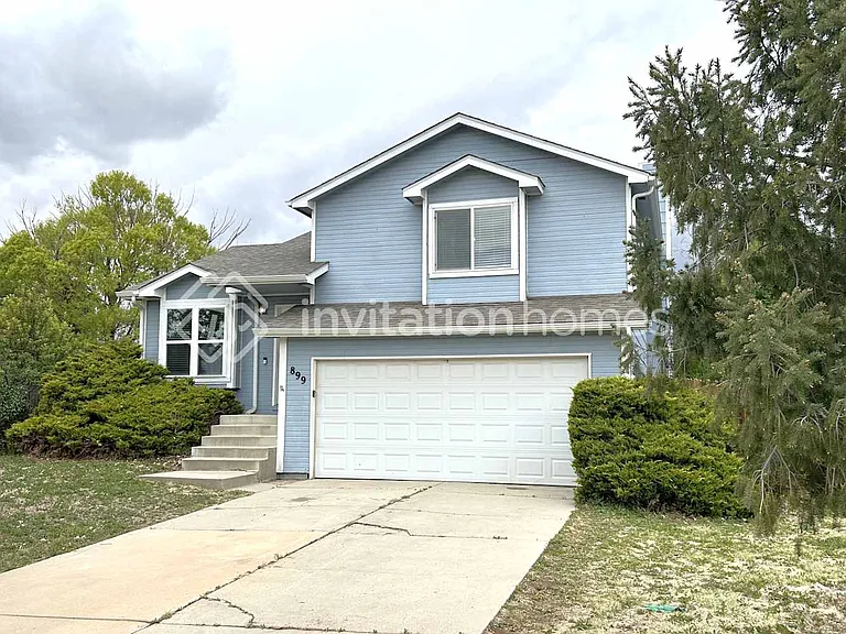 899 Daffodil St — Photo 1