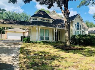 6426 Seegers Trail Dr, Houston, TX 77066