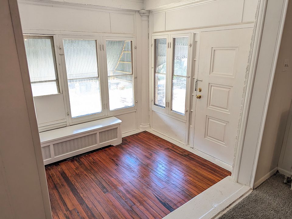 Enclosed front porch