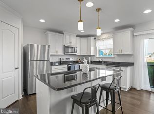 430 Eurasian Dr, Bunker Hill, WV 25413