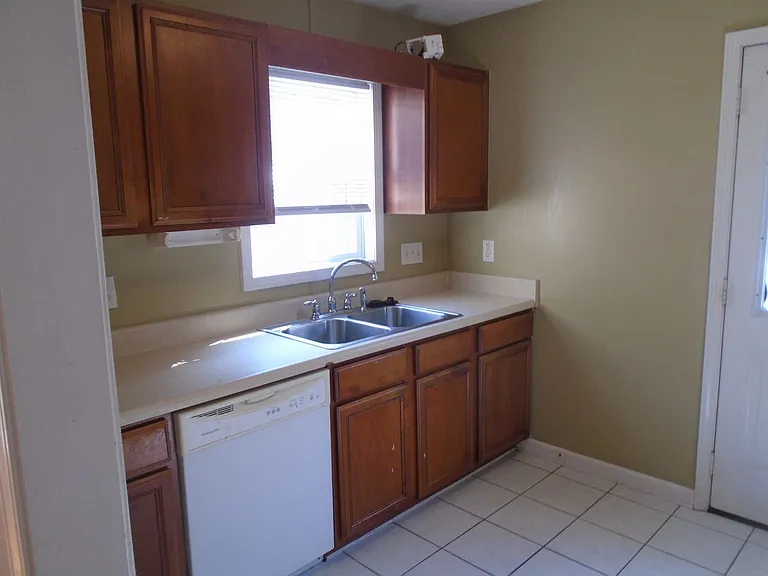 231 Sharpsburg Rd — Photo 10
