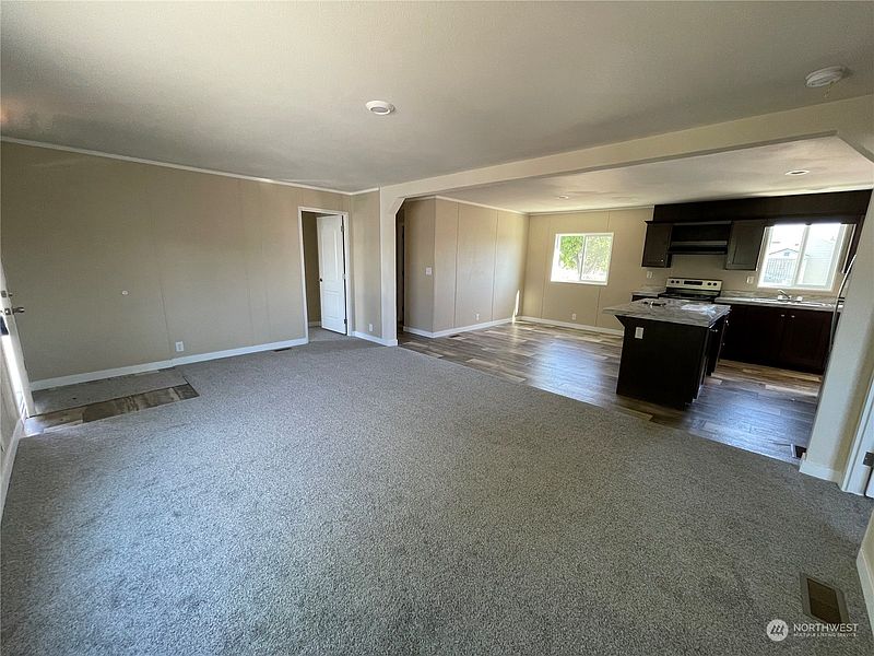 2nd image of 2700 Fruitvale Boulevard #14