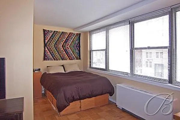 Sold by Bellmarc Realty | media 21