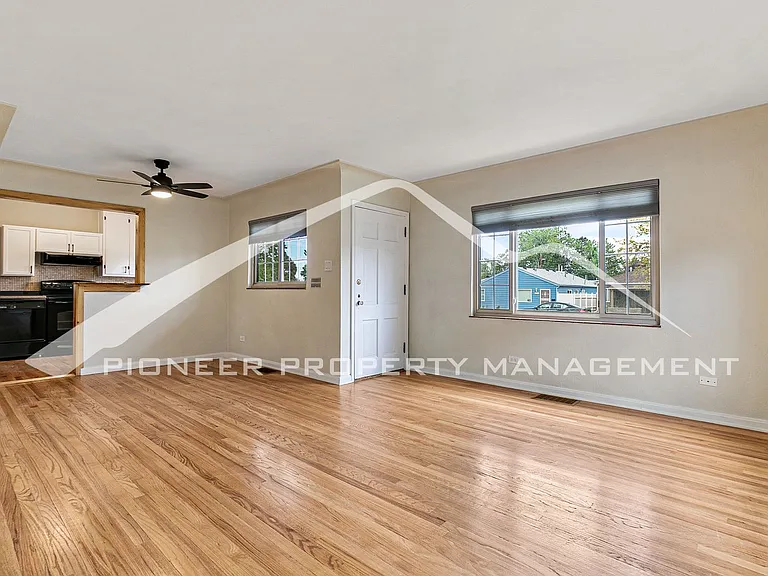 5073 Decatur St — Photo 3