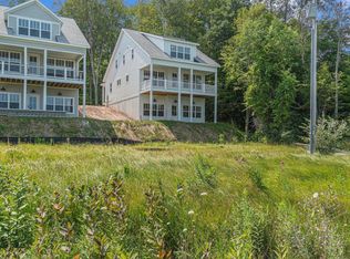 5438 Shoreline Dr, Benzonia, MI 49616