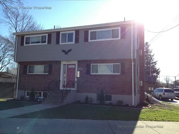 3rd image of 1155 Sea St APT 5