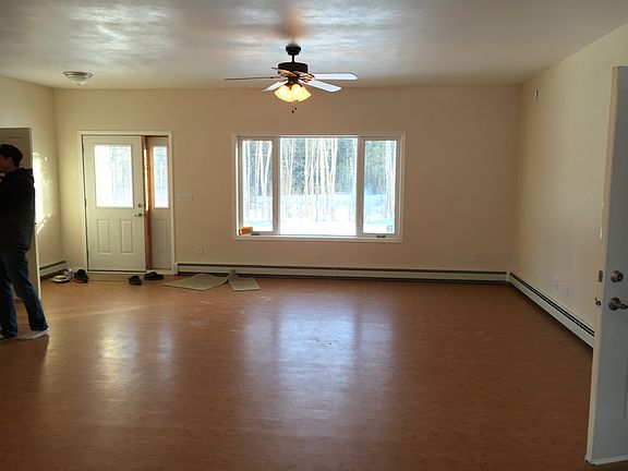 4th image of 2548 Lucille Ave