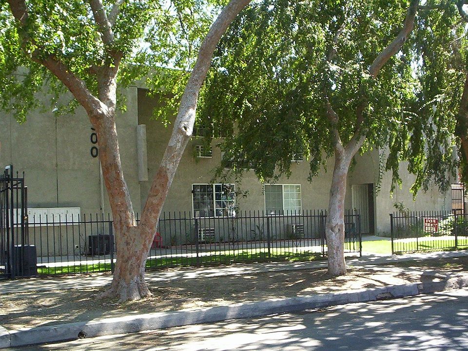 1st image of 300 Newland St APT 13