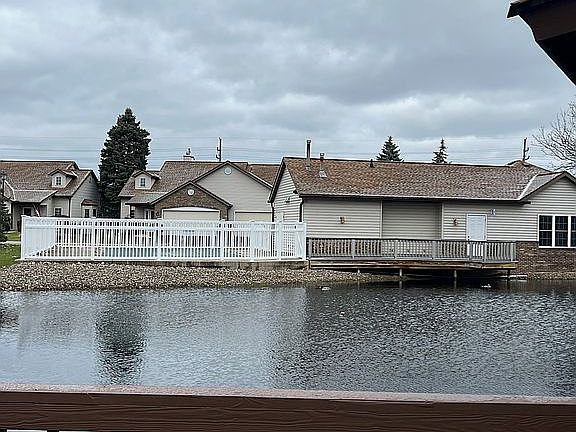 3rd image of 5689 Gateway Ln #703