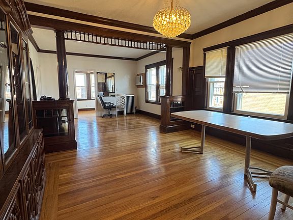 5th image of 127 Saint Andrew Rd #3A