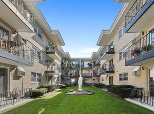 6161 W Higgins Rd, Chicago, IL 60630