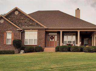 255 Cobblestone Path, Wetumpka, AL 36093