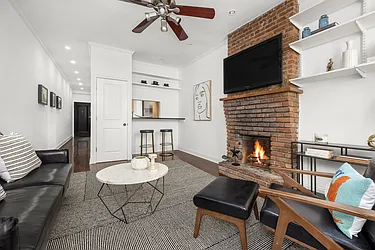 433 West 24th Street