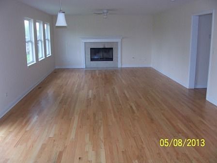 3rd image of 4301 Blackthorn Dr