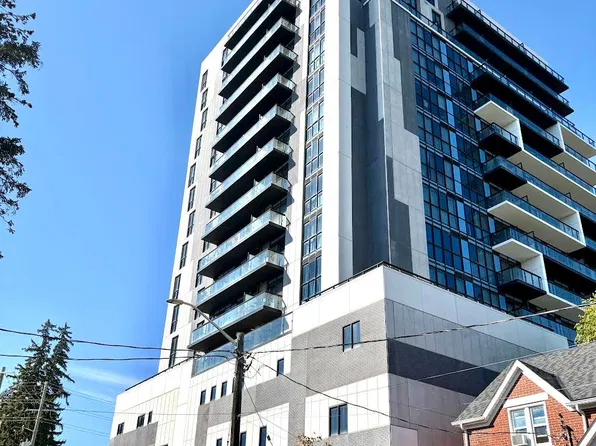 128 King St N, Waterloo, ON
