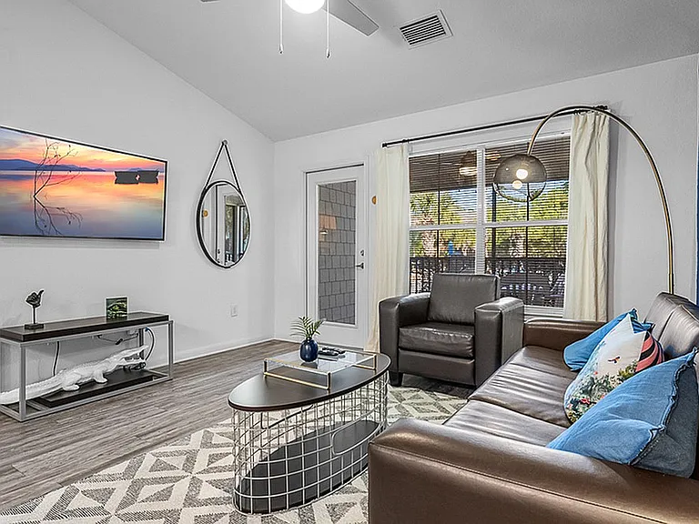 Cabana Beach Gainesville — Photo 42