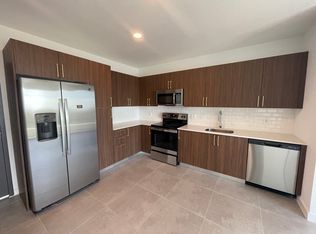 914 NW 12th St #B2, Miami, FL 33136