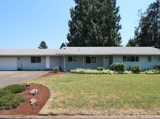 995 S 38th St, Springfield, OR 97478
