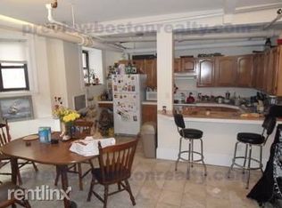 1056 Commonwealth Ave #102, Boston, MA 02215