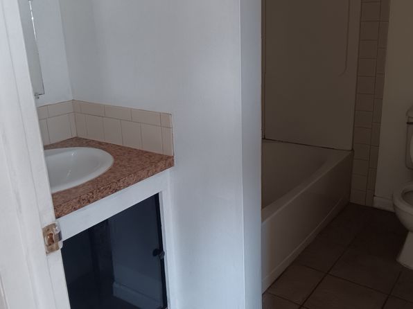 116 W Washington St #E