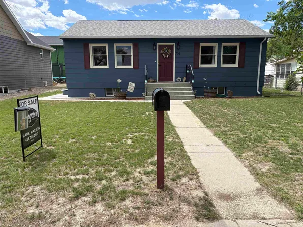 708 Grace Ave, Worland, WY 82401