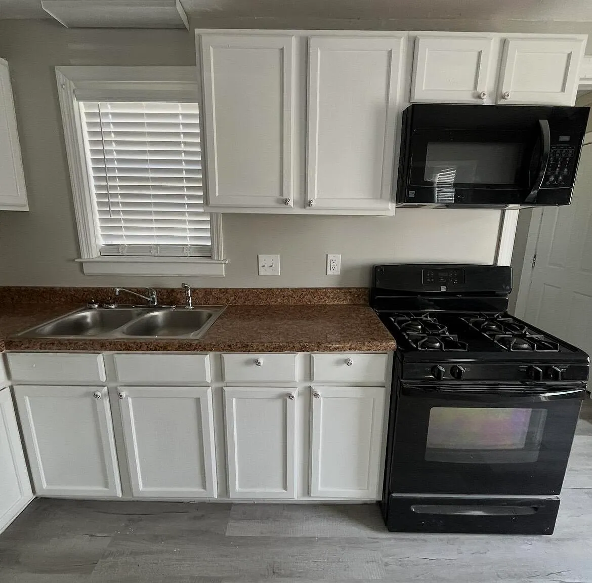 2 bed, 1.0 bath, 768 sqft, $1,200 — Photo 4