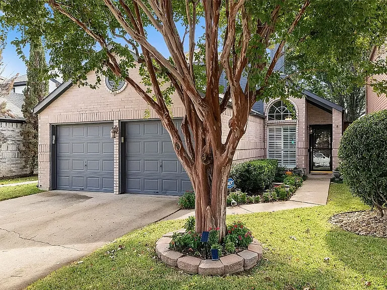 2956 S Bend Dr — Photo 32