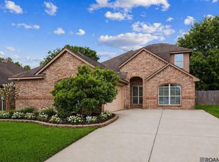 6707 Royal Oaks Ct, Zachary, LA 70791